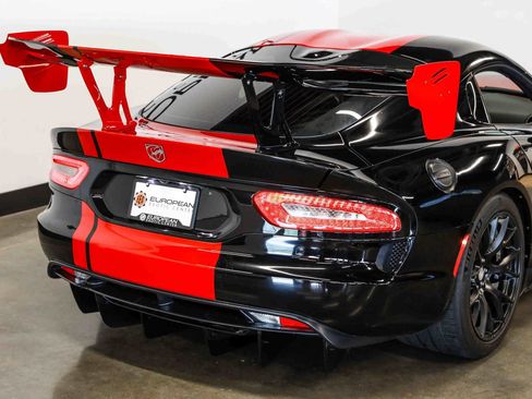 Used 2017 Dodge Viper GTC w/ ACR Package RWD image 30