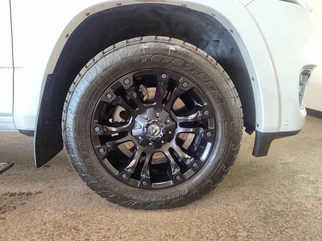 Used 2025 RAM 1500 Tungsten w/ Towing Technology Group AWD/4WD image 27