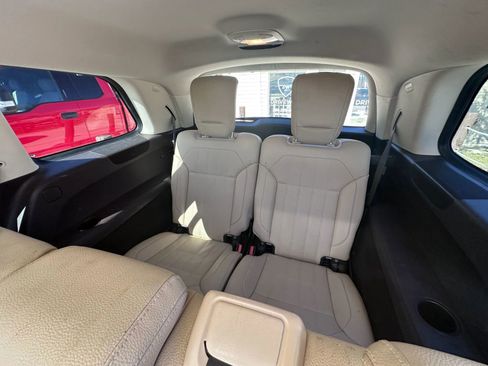 Used 2017 Mercedes-Benz GLS 450 GLS 450 Sport Utility 4D image 12