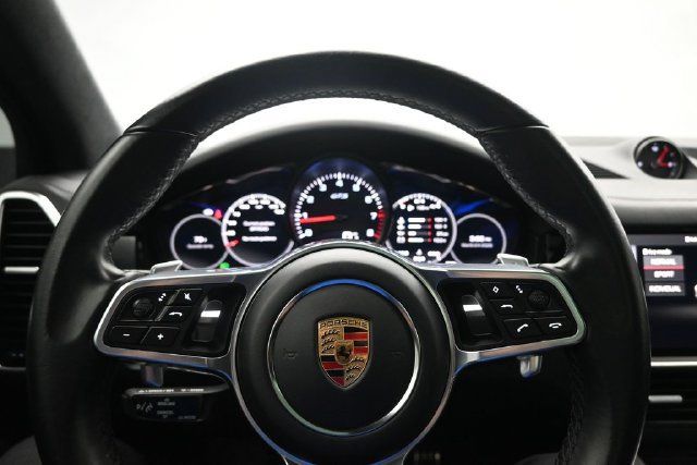 Used 2021 Porsche Cayenne GTS AWD/4WD image 10
