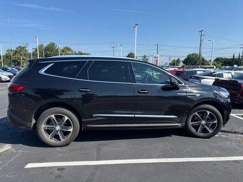 Used 2021 Buick Enclave Preferred w/ LPO, Touring Package FWD image 9