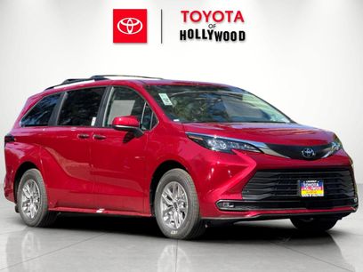 New 2026 Toyota Sienna XLE