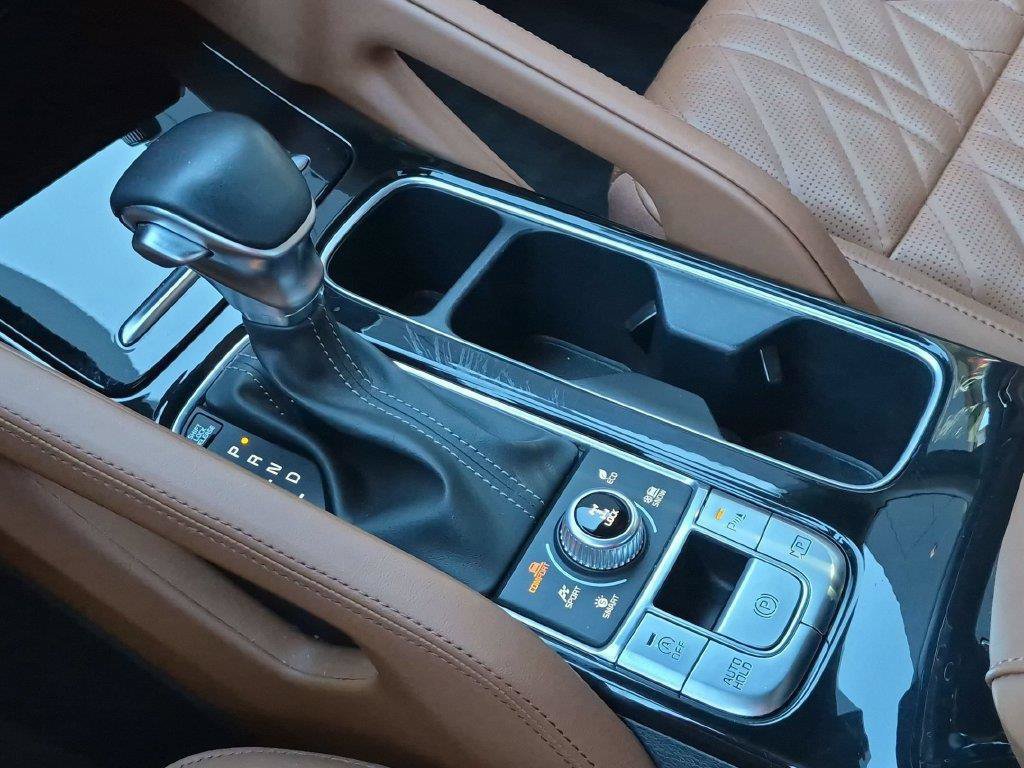 Certified 2023 Kia Telluride SX Prestige X-Line AWD/4WD image 17