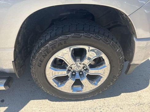 Used 2020 RAM 1500 Big Horn AWD/4WD image 22