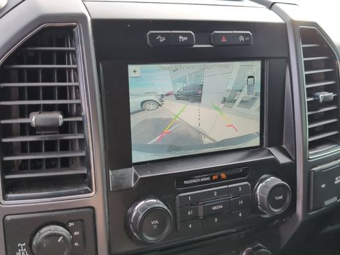 Used 2017 Ford F150 XLT w/ Equipment Group 302A Luxury image 21