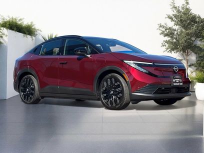 New 2026 Nissan Leaf Platinum+ w/ Cargo Package (Platinum+)