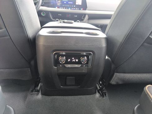 New 2026 Chevrolet Tahoe Premier w/ Sun And Tow Package RWD image 31