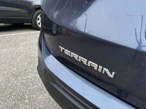 Used 2019 GMC Terrain SLE w/ Driver Convenience Package image 11