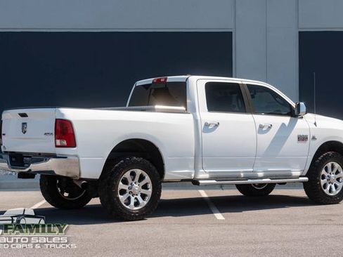 Used 2010 Dodge Ram 2500 Truck SLT AWD/4WD image 9