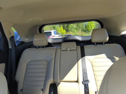 Used 2016 Ford Edge SEL w/ Equipment Group 201A FWD image 52