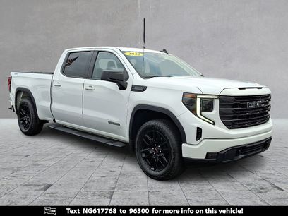 Used 2022 GMC Sierra 1500 Elevation