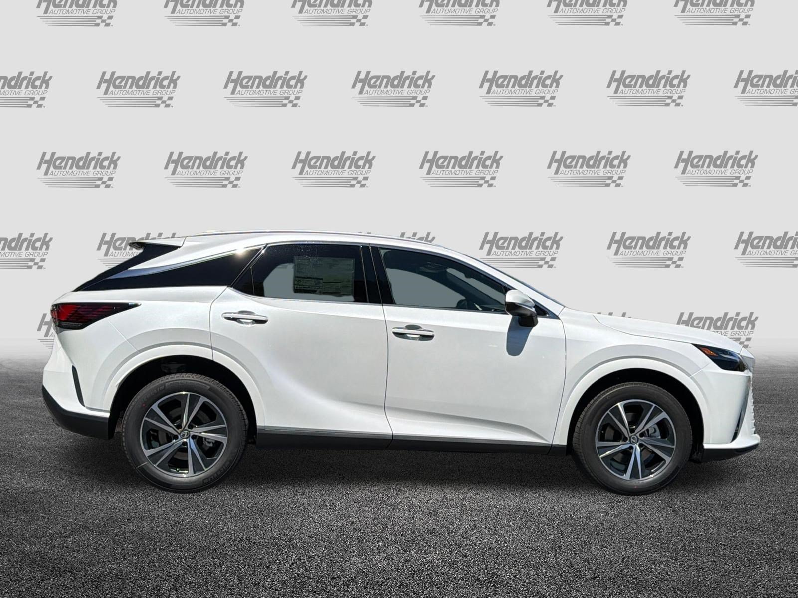 New 2026 Lexus RX 350 FWD image 3