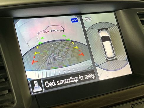 Used 2017 Nissan Pathfinder Platinum w/ Cargo Package image 17