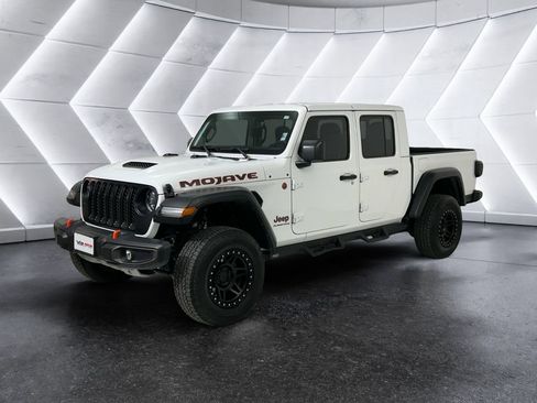 Used 2023 Jeep Gladiator Mojave w/ LED Lighting Group image 3