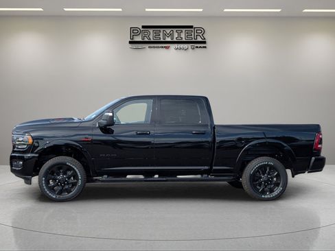 New 2024 RAM 2500 Limited image 8