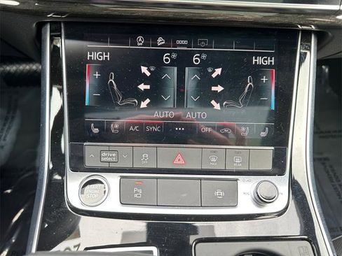 Certified 2025 Audi Q7 2.0T Premium Plus image 20