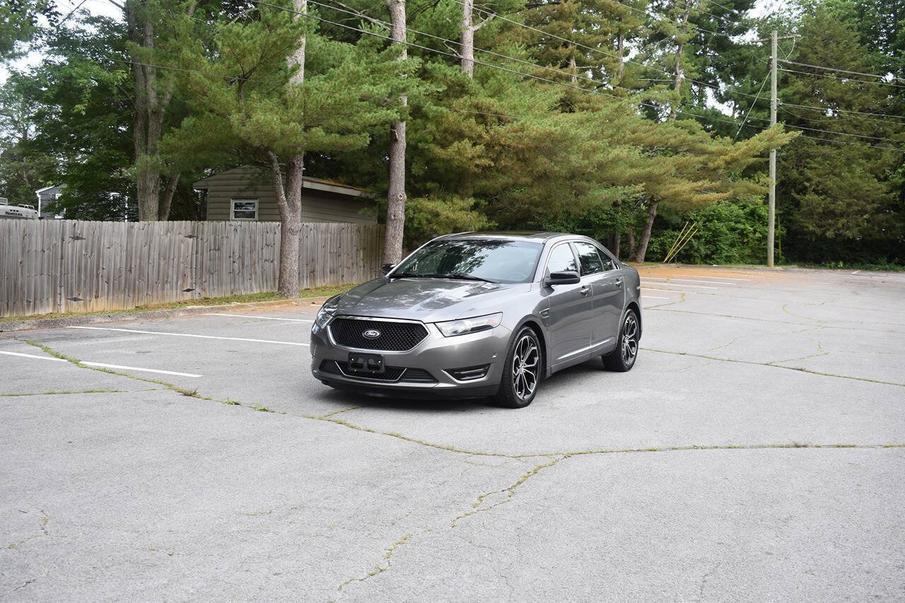 Used 2013 Ford Taurus SHO AWD/4WD image 2