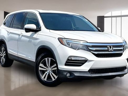 Used 2017 Honda Pilot EX-L image 3