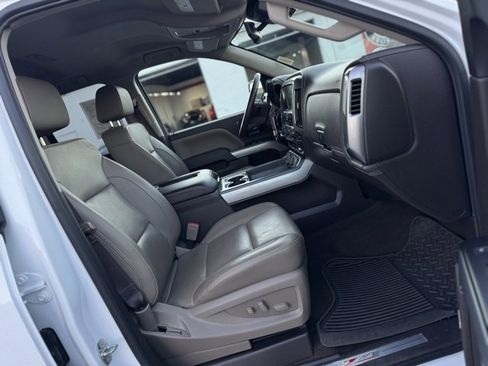 Used 2018 Chevrolet Silverado 1500 LTZ Z71 w/ LTZ Plus Package image 23