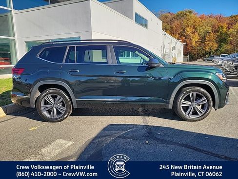 Certified 2021 Volkswagen Atlas SE w/ Panoramic Sunroof Package image 21
