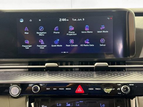 Used 2023 Kia Carnival SX Prestige FWD image 15