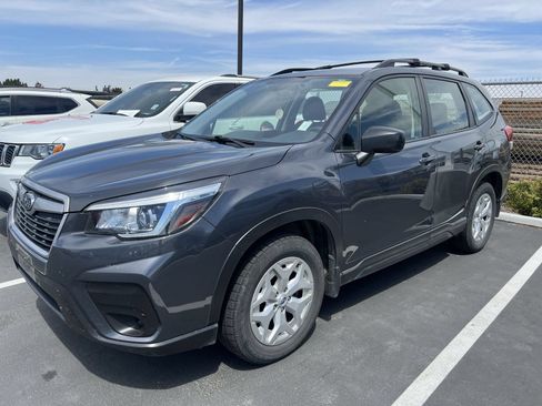 Used 2020 Subaru Forester w/ Alloy Wheel Package AWD/4WD image 2