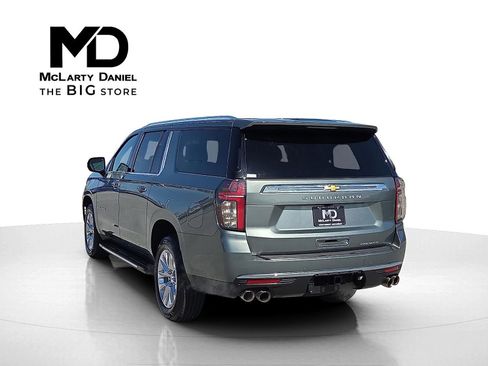 Certified 2023 Chevrolet Suburban Premier image 4