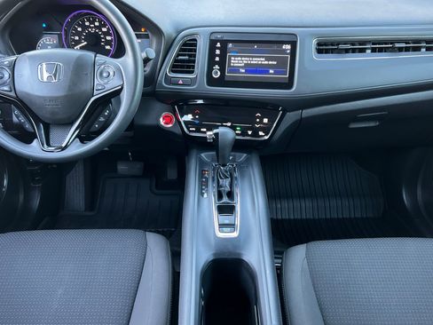 Used 2021 Honda HR-V EX image 12