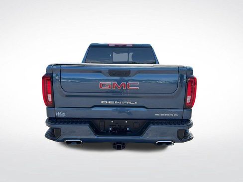 Certified 2025 GMC Sierra 1500 Denali w/ Denali Reserve Package AWD/4WD image 4
