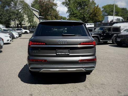 Used 2021 Audi Q7 2.0T Premium Plus w/ Premium Plus Package AWD/4WD image 10