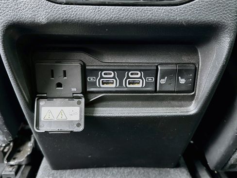 Used 2022 Jeep Grand Cherokee Limited 4xe AWD/4WD image 17