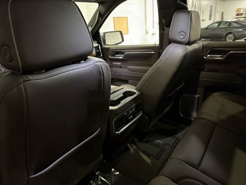 Used 2025 GMC Sierra 1500 Denali w/ Denali Reserve Package image 30