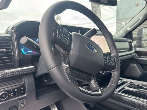 New 2026 Ford F250 Lariat w/ Black Appearance Package AWD/4WD image 59