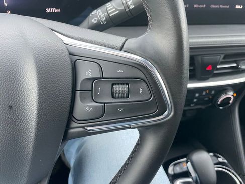 Used 2024 Buick Encore GX Sport Touring image 19
