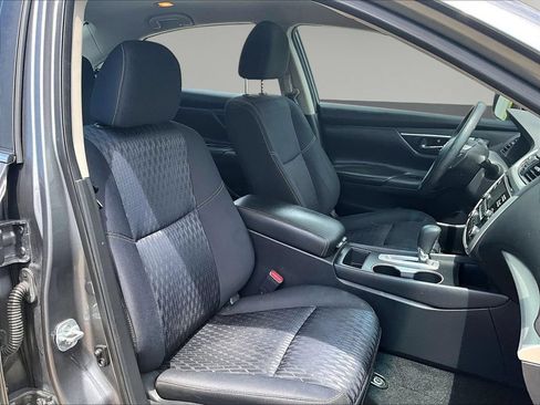 Used 2017 Nissan Altima 2.5 S w/ Power Driver Seat Package FWD image 30