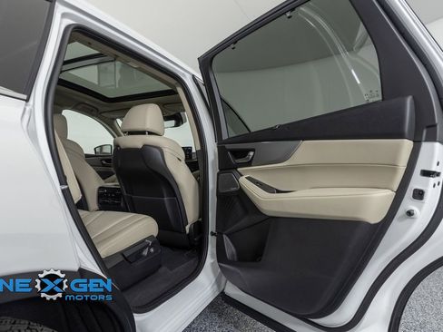 Used 2025 Acura MDX SH-AWD w/ Technology Package image 33