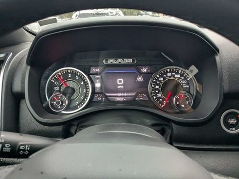 Used 2025 RAM 1500 Big Horn AWD/4WD image 38