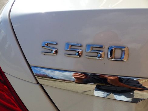 Used 2016 Mercedes-Benz S 550 4MATIC Sedan image 7