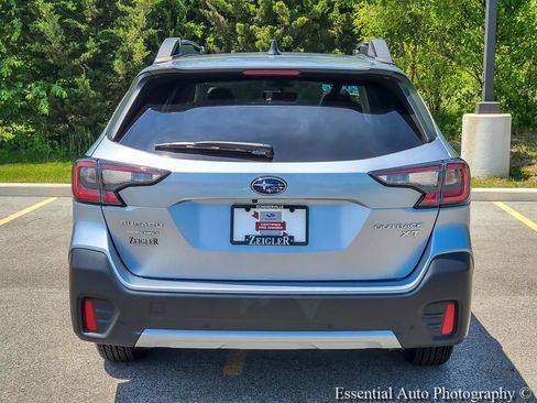 Certified 2022 Subaru Outback Limited XT AWD/4WD image 5