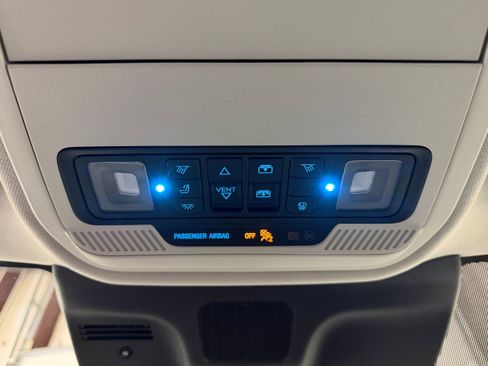 Certified 2025 Ford Expedition Max Active AWD/4WD image 27