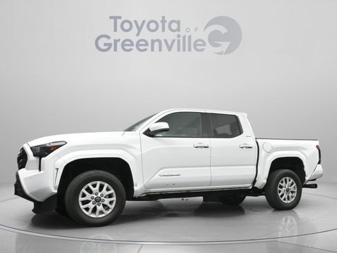 Certified 2024 Toyota Tacoma SR5 RWD image 2