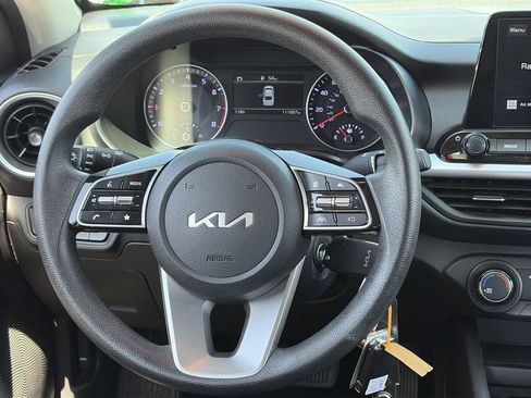 Used 2023 Kia Forte LXS w/ LXS Technology Package FWD image 13