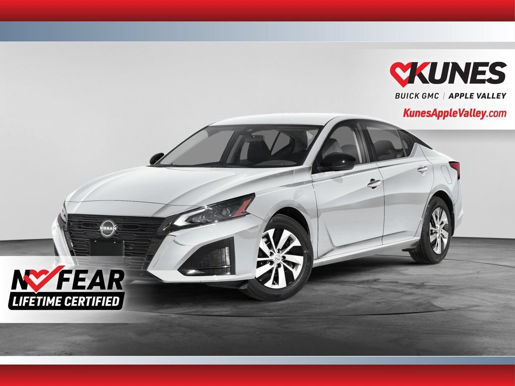 Used 2024 Nissan Altima 2.5 S FWD image 1