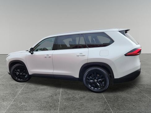 Certified 2024 Toyota Grand Highlander Limited image 4