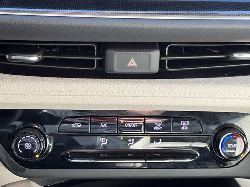 Used 2023 Buick Envision Preferred image 20