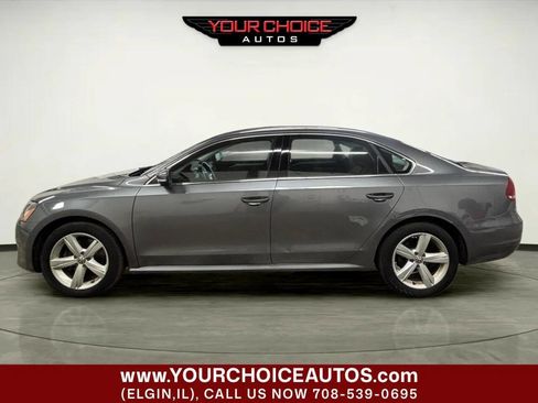 Used 2015 Volkswagen Passat 1.8T Limited Edition image 2