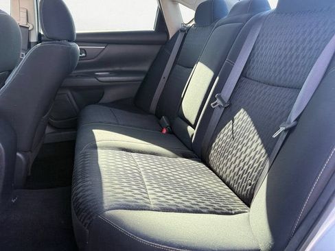 Used 2017 Nissan Altima 2.5 SV FWD image 13