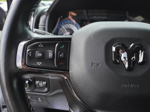 Used 2022 RAM 1500 Limited AWD/4WD image 19