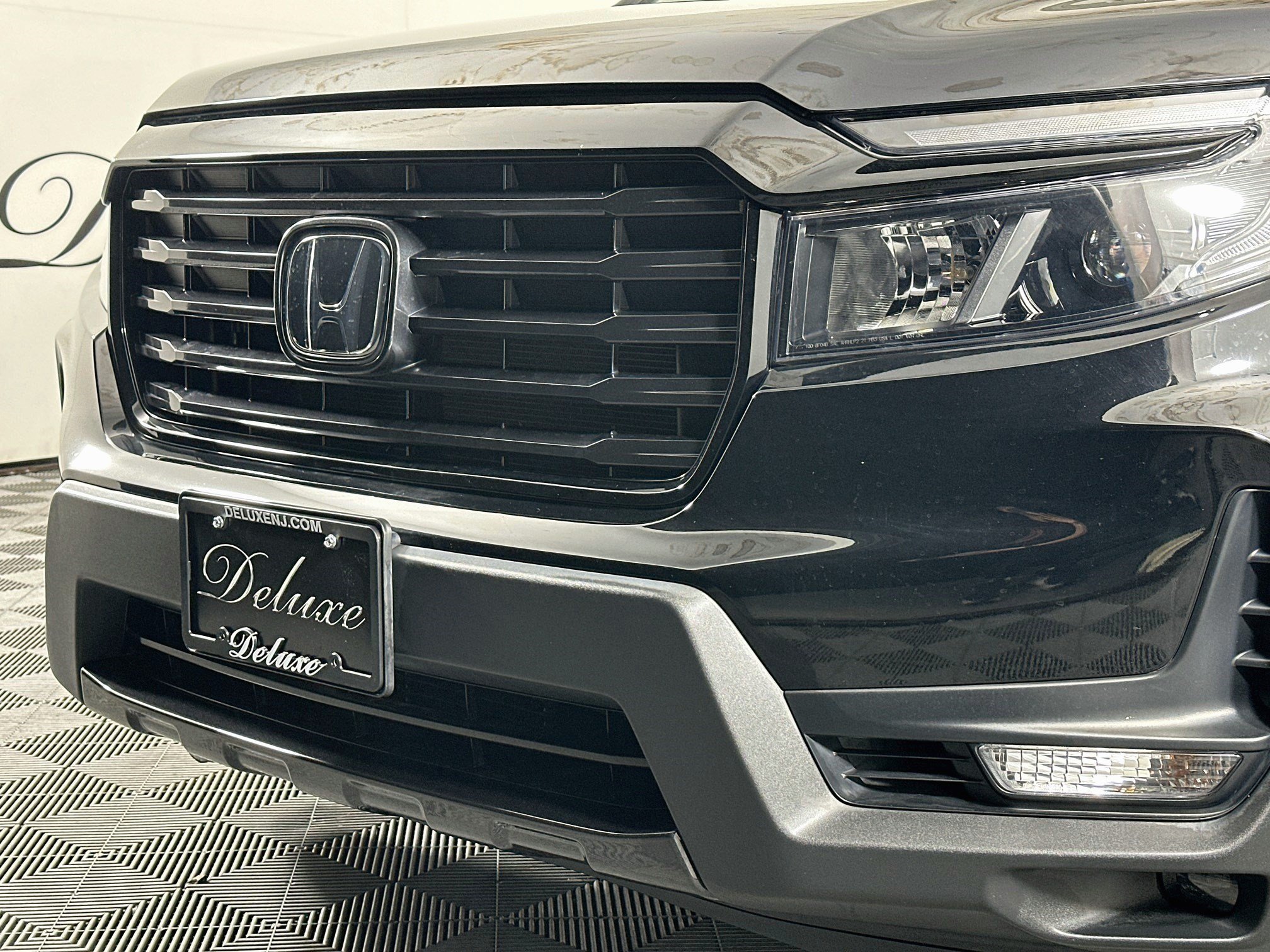 Used 2022 Honda Ridgeline Sport image 32