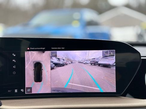 Used 2025 Audi Q5 Premium Plus image 16